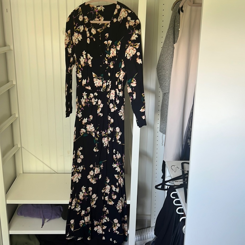 Long sleeve floral maxi dress